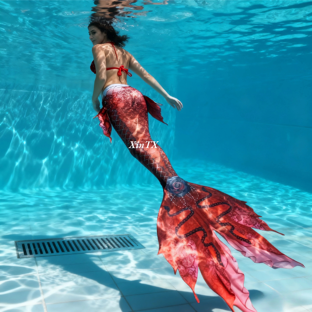Mermaid Tail Dark Gothic Style - Aquarium & Marine Museum Universiti Malaysia Sabah Kota Kinabalu Sabah Reviews recensione e prezzo