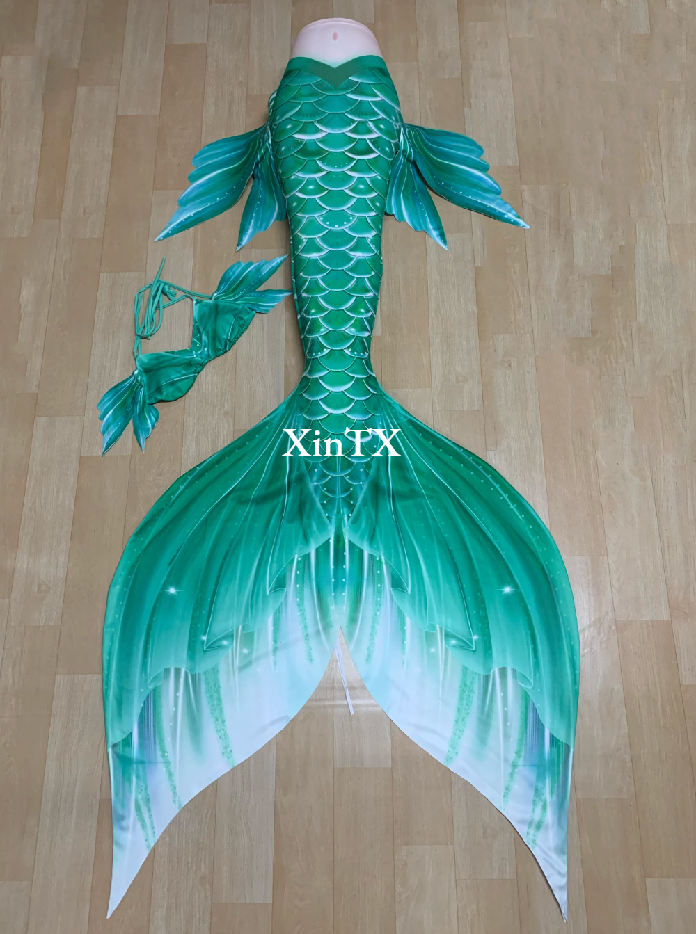 Adult Mermaid Tail Swimsuit wi - Aquarium & Marine Museum Universiti Malaysia Sabah Kota Kinabalu Sabah Reviews recensione e prezzo