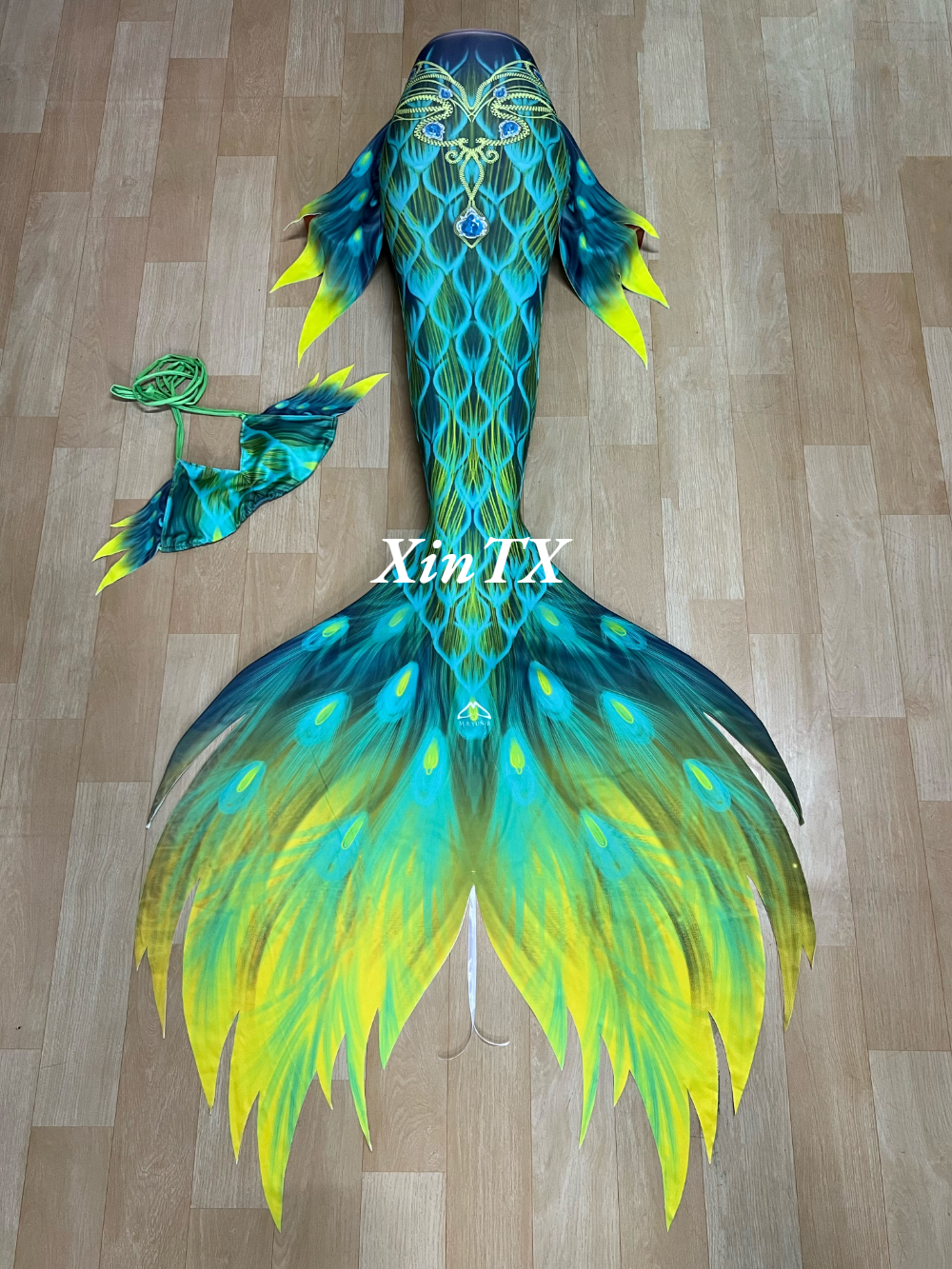 Mermaid Tail Adult Ladies Swim - Aquarium & Marine Museum Universiti Malaysia Sabah Kota Kinabalu Sabah Reviews recensione e prezzo