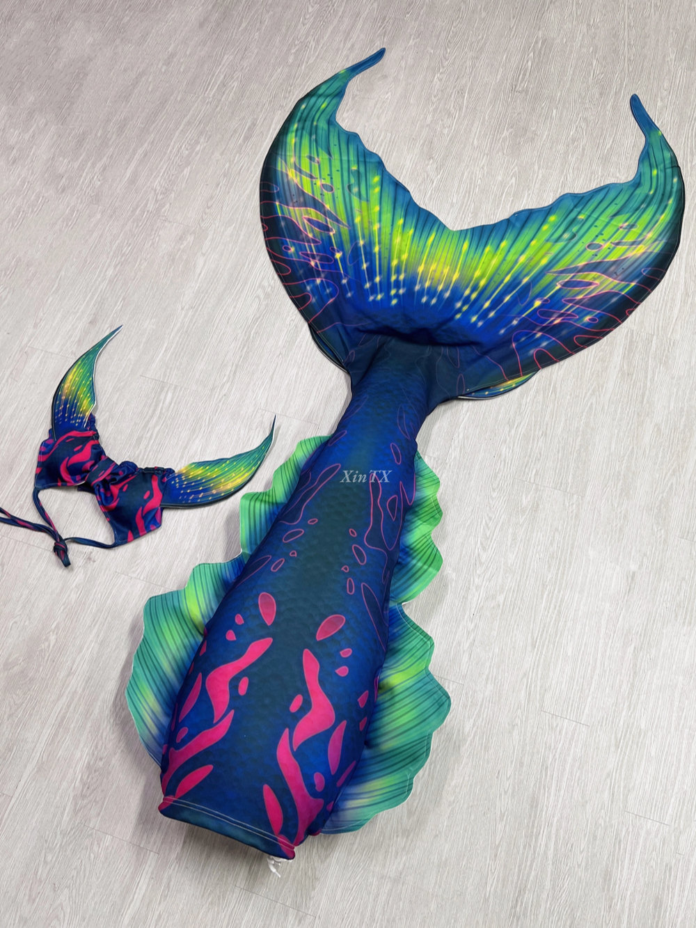 New Adult Mermaid Tail Fish Ta - Aquarium & Marine Museum Universiti Malaysia Sabah Kota Kinabalu Sabah Reviews recensione e prezzo